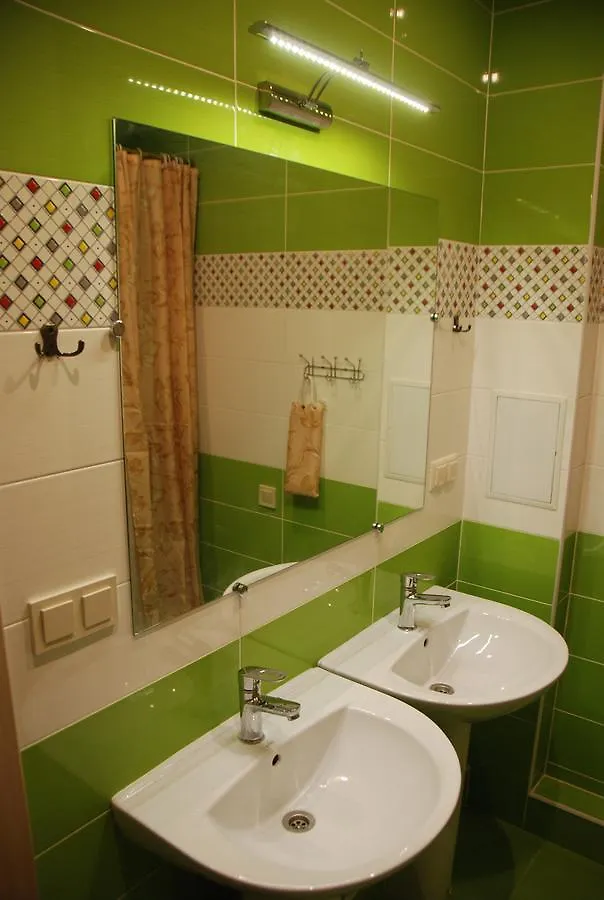 Green Apple Hostel Kyiv Ukraine